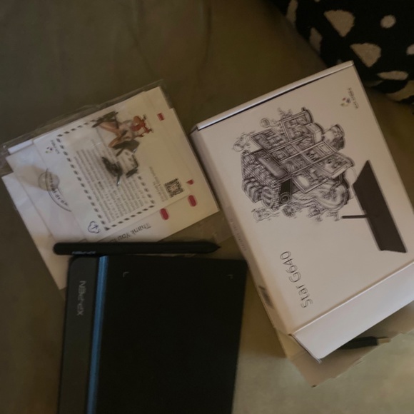 Drawing tablet - Picture 3 of 3